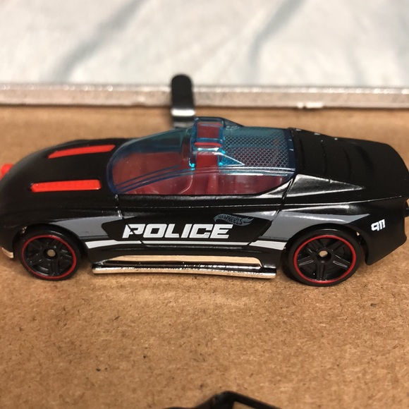 Alpha Pursuit - Picture 4 of 8